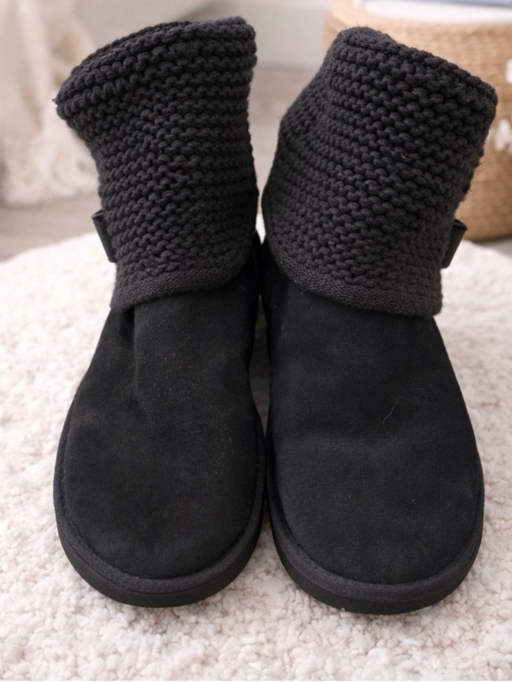 UGG Shaina Knit Cuff Booties Black Suede Cozy Winter Boots Size 10